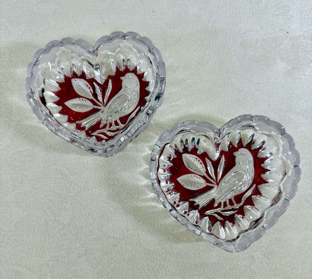 Hofbauer‎ Byrdes Ruby Collection Heart-Shaped Crystal Trinket Dishes - Pair
